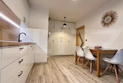 Apartament modern, splaiul Crisanei, 2 camere, boxa la subsol