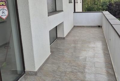 Casă individuală cu 5 camere cu Garaj în 1 Decembrie - 19