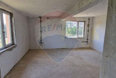 Apartamente, sediu de firma, spatii comerciale, in Com. Traian/Bacau Apartamente, sediu de firma, spatii comerciale, in Com. Traian/Bacau - 10