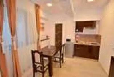 Garsonieră semidecomandată în Unirii