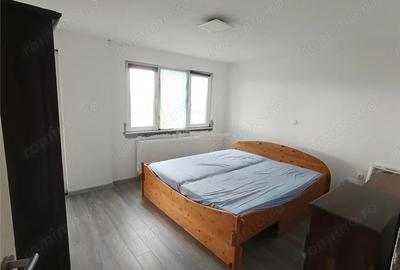 Casă cu 8 camere cu Teren 4 Mp în Măcești - 9