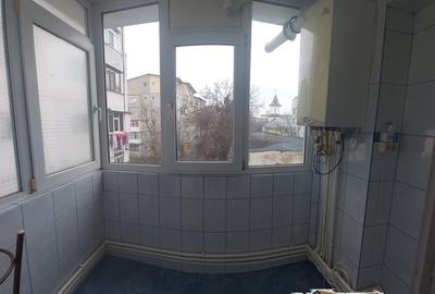 Apartament cu 3 camere semidecomandat în Dunărea - 8