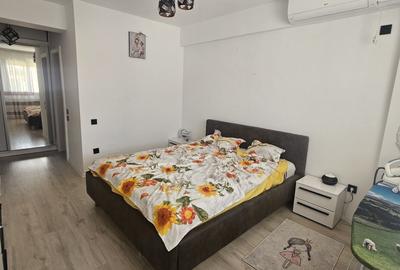 Apartament cu 3 camere decomandat în Olteni - 6