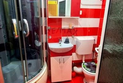 Apartament cu 3 camere semidecomandat în Exterior Est - 13