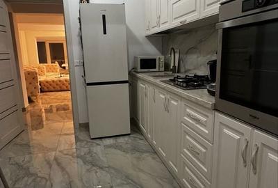 Apartament cu 4 camere decomandat în Central - 9