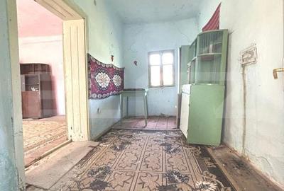Casă cu 2 camere cu Teren 1760 Mp în Florești - 6