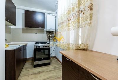 O camera, Manastur Calea Floresti Zona Primaverii, Calvaria, Micus - 3