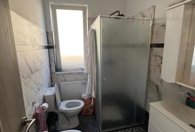 Casă cu 7 camere cu Teren 670 Mp în Săsar - 3