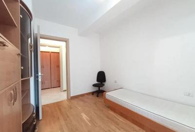 Apartament cu 3 camere decomandat în Torontalului - 2