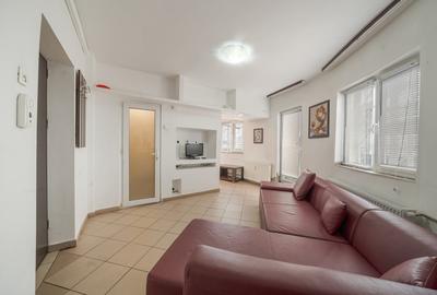 Unirii-Sfanta Vineri*Bloc 1990*Terasa 40 mp*Etaj 8/8* Mobilat si utilat modern Unirii-Sfanta Vineri*Bloc 1990*Terasa 40 mp*Etaj 8/8* Mobilat si utilat modern - 1