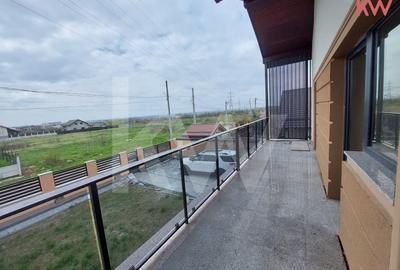 Casă individuală cu 5 camere cu Canalizare în Exterior Est - 5