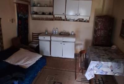 Casă cu 4 camere în Turbuța - 2