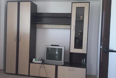 Apartament cu 3 camere Bariera - 1