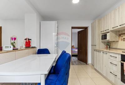 Apartament cu 3 camere la casa de vanzare in Bujac 0%Comision - 4