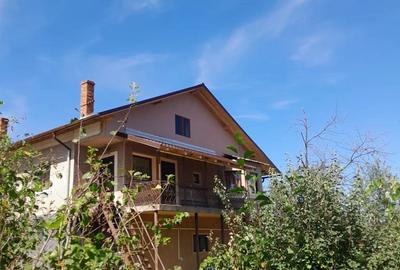 Casă cu 4 camere în Central - 4