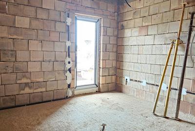 Casă cu 5 camere cu Canalizare în Florești - 6