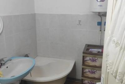 Vand Garsoniera zona Runcu - 5