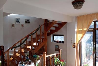 Casă cu 6 camere cu Canalizare în Băneasa - 5