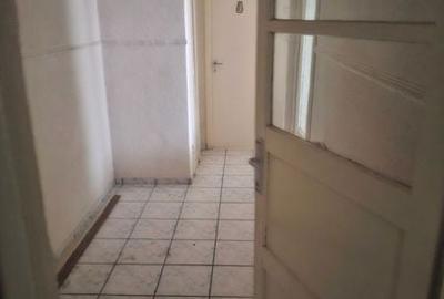 Apartament cu 3 camere decomandat în Sud - 6