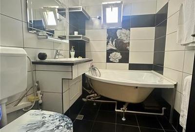 Apartament 3 Camere, Decomandat, Zona Tomis 3 - Comision 0 - 8
