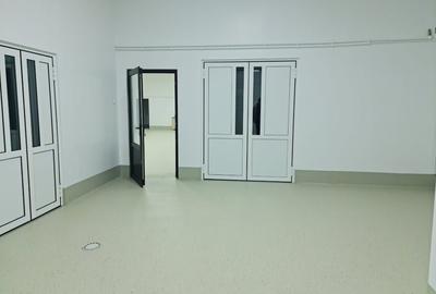 Spațiu industrial, de 604 mp, în Vânători - 3