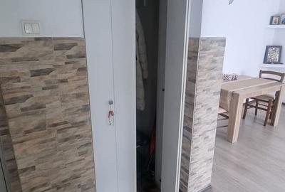 Apartament cu 3 camere semidecomandat în Prisăcani - 3