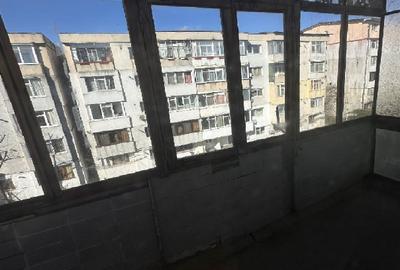 Apartament cu 2 camere decomandat în Mazepa 2 - 8