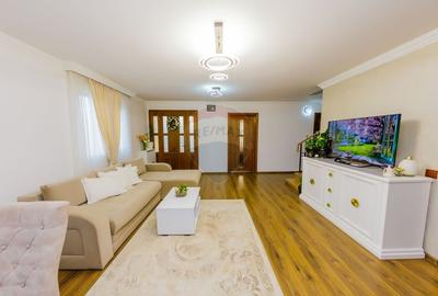 Casă cu 4 camere cu Teren 2900 Mp în Colțirea - 21