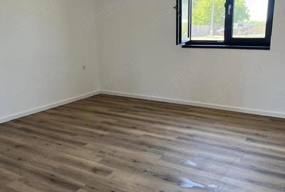 De vanzare casa in localitatea Colonie de Gepiu - 2