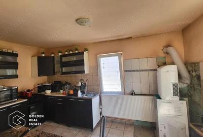 Casă cu 4 camere cu Canalizare în Urseni - 6