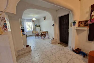 Apartament cu 3 camere decomandat în Exterior Vest - 1