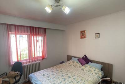 Apartament de vanzare cu 3 camere, 63mp, zona Alecsandri - 2