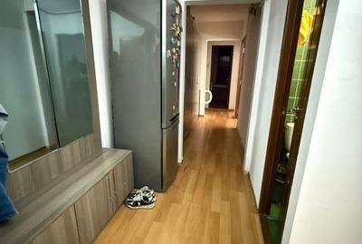Apartament 3 camere, 65 mp utili, decomandat,  zona Lipovei - 9