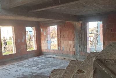Casă individuală cu 5 camere cu Teren 500 Mp în Peciu Nou - 9