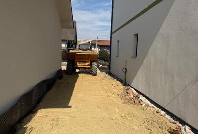 Duplex cu 6 camere cu Canalizare în Florești - 12