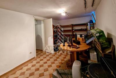 Vila cu terasa si piscina in Zadareni - 55