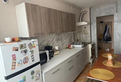 Vand apartament 2 camere Vand apartament 2 camere - 1