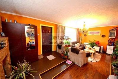 Cheia, Maneciu Pamanteni - Vila 2009, 250mp, 5 Camere, 1300mp Teren - 9