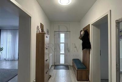 Duplex separat prin camera tehnica - complet mobilat si utilat -   teren 422 mp. - 6