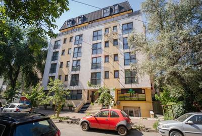Apartament cu 3 camere si terasa de 45 mp - Nicolina - Comision 0% - 19
