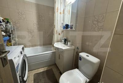 Apartament cu 2 camere semidecomandat în Micro 16