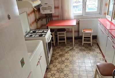 Apartament cu 2 camere decomandat în Lipovei - 2