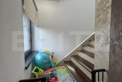 Casă cu 5 camere cu Teren 600 Mp în Pielești - 9