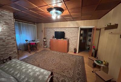 Aviatiei Nicolae Caramfil,2 balcoane, 2 Gr sanitare, 80 mp - 1