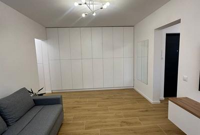 Apartament cu 3 camere semidecomandat în Central - 10