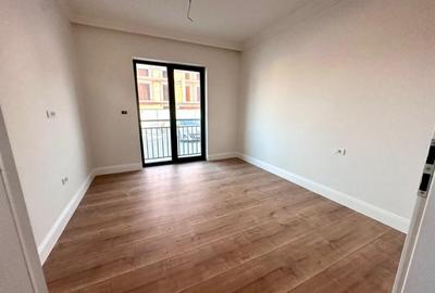 Apartament cu 2 camere semidecomandat în Giroc