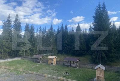 Spațiu comercial, de 1,800 mp, în Central - 4