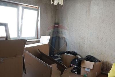 Apartament cu 2 camere de vanzare, strada Bogdan Voda - 9