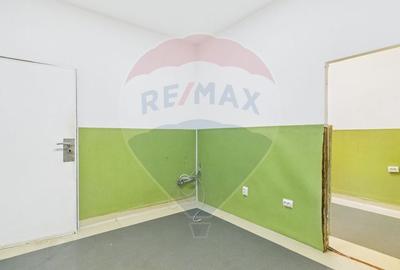 Casa cu 8 camere si 300mp curte, de inchiriat in zona Bd. Gloriei - 15