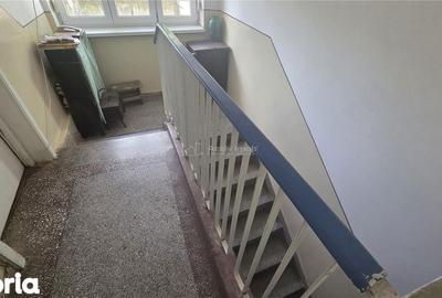 Casă cu 4 camere cu Teren 168 Mp în Calea București - 11